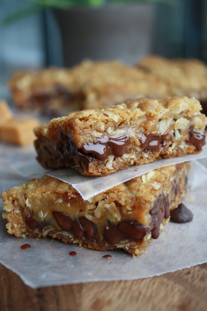 Stack of two carmelitas.