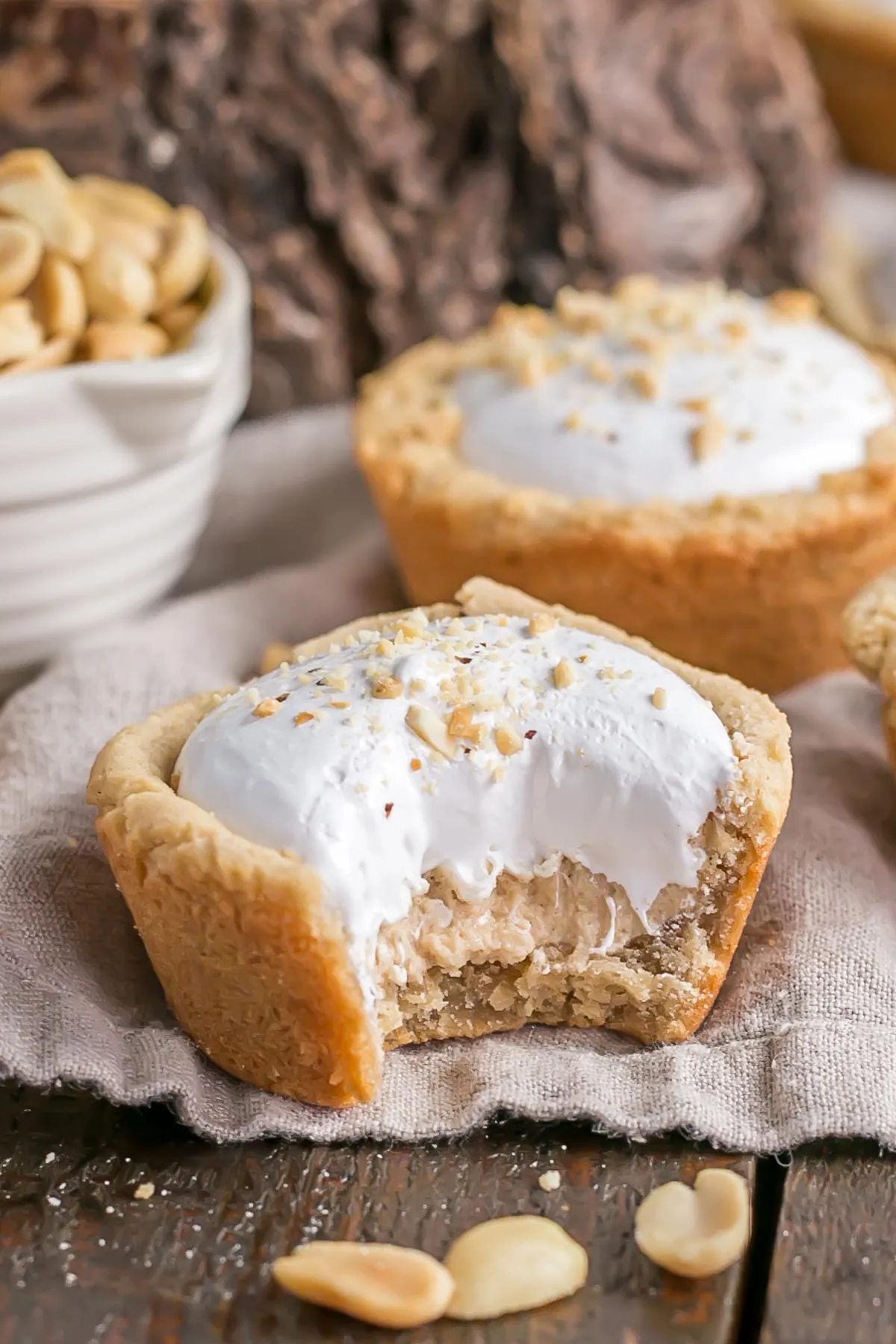 This old-fashioned 7 minute frosting recipe is light, delicious, and easy to make. A pure white frosting that's perfect for a variety of delicious desserts. | livforcake.com A photo of Fluffernutter Cookie Cups.