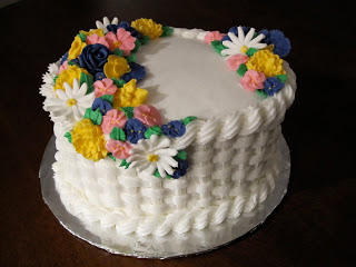 Basketweave cake with flowers